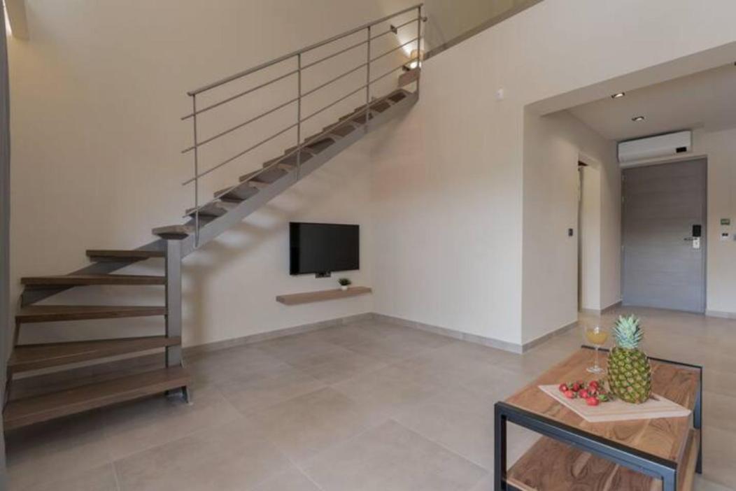 لاغاناس Mystique Luxury Suites & Maisonettes المظهر الخارجي الصورة