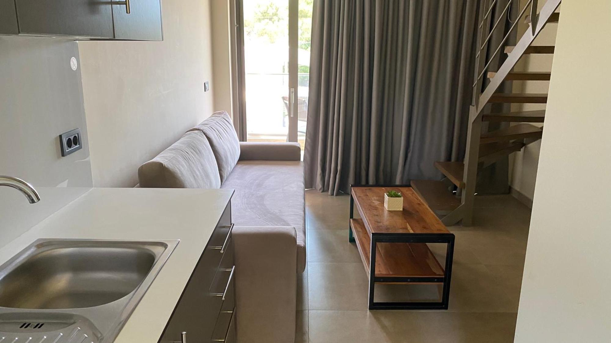 لاغاناس Mystique Luxury Suites & Maisonettes المظهر الخارجي الصورة