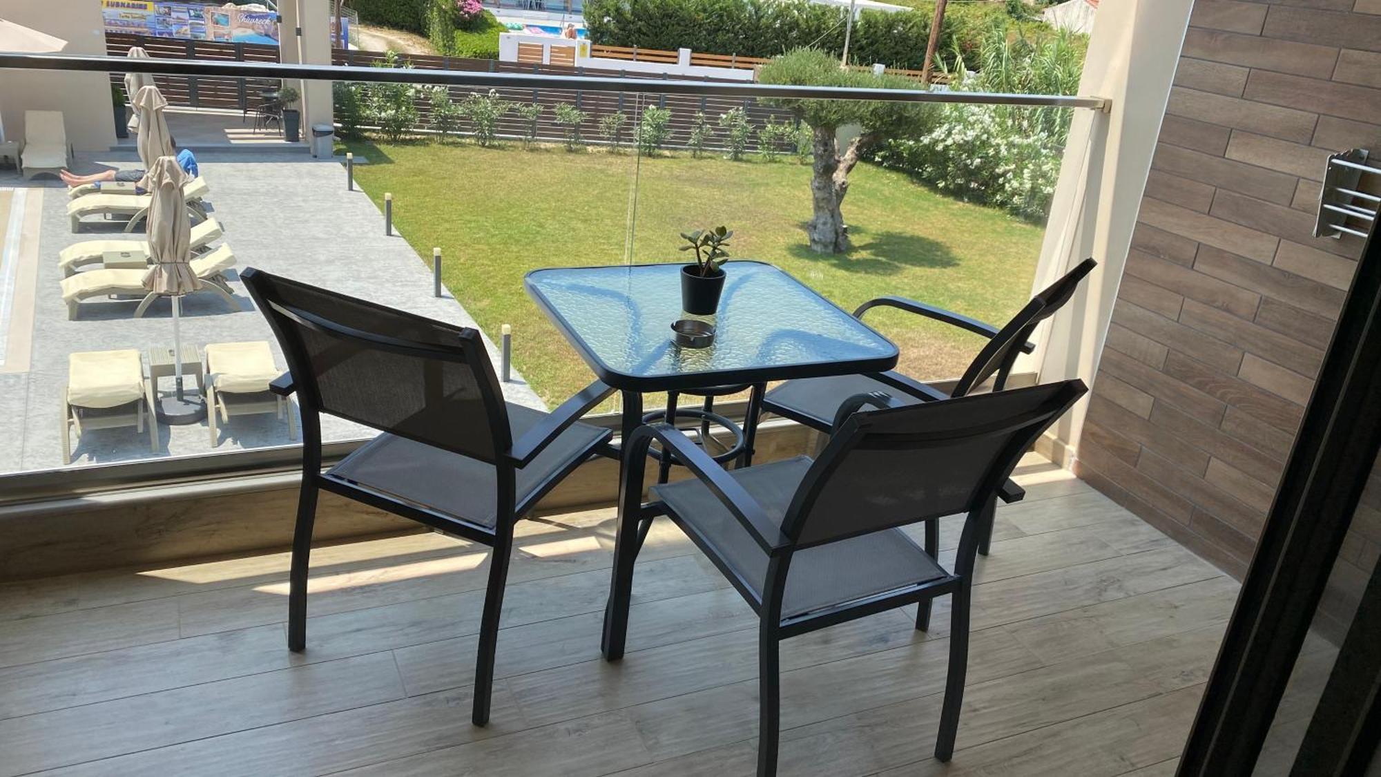 لاغاناس Mystique Luxury Suites & Maisonettes المظهر الخارجي الصورة